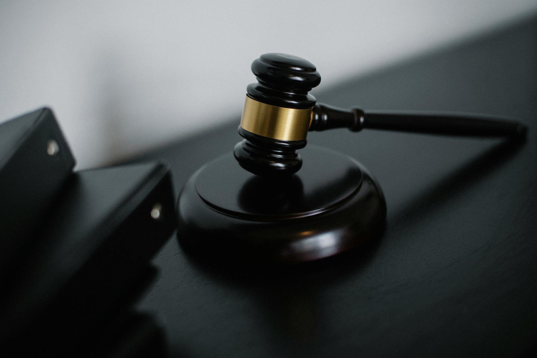 close up photo of wooden gavel