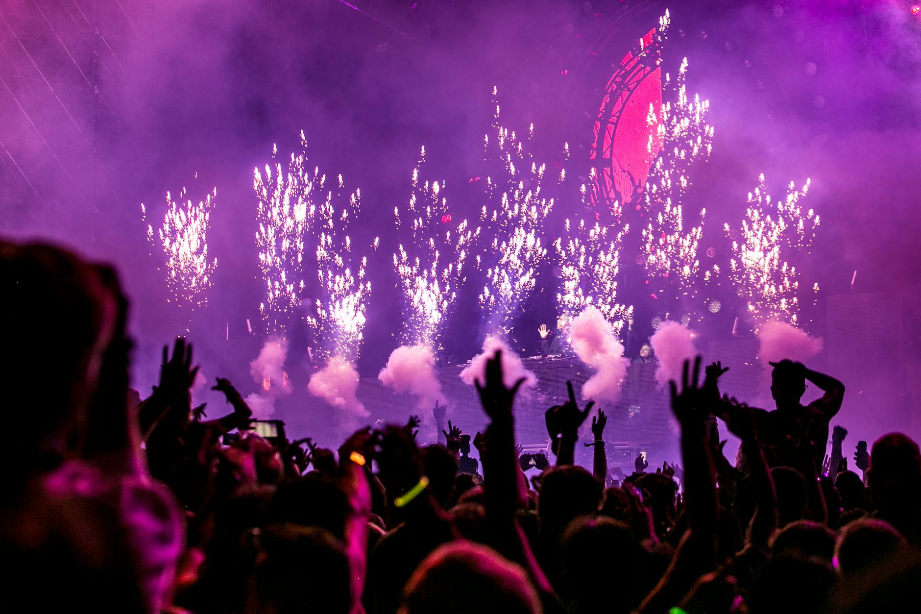 purple fireworks effect